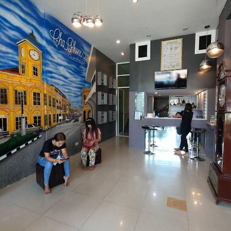 Chaphone Guesthouse Phuket Ngoại thất bức ảnh