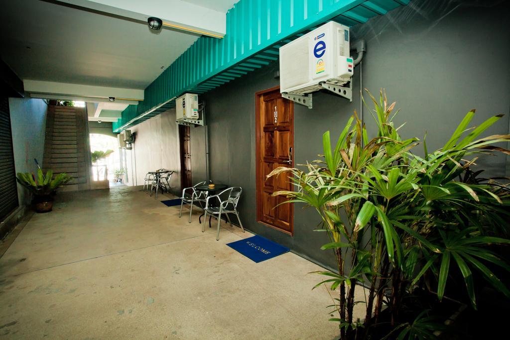 Chaphone Guesthouse Phuket Ngoại thất bức ảnh