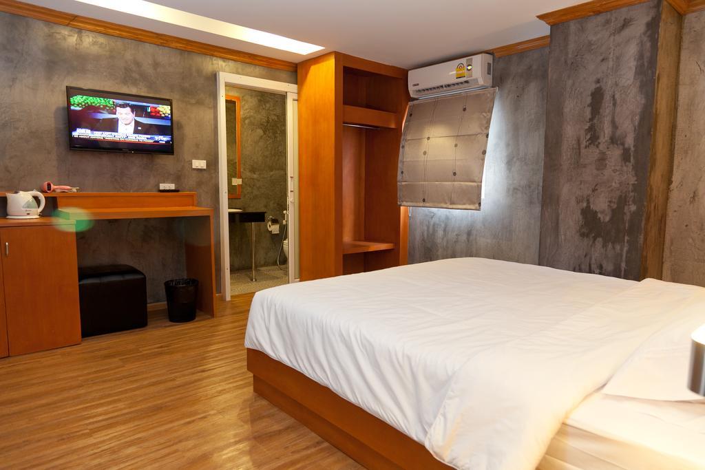 Chaphone Guesthouse Phuket Phòng bức ảnh