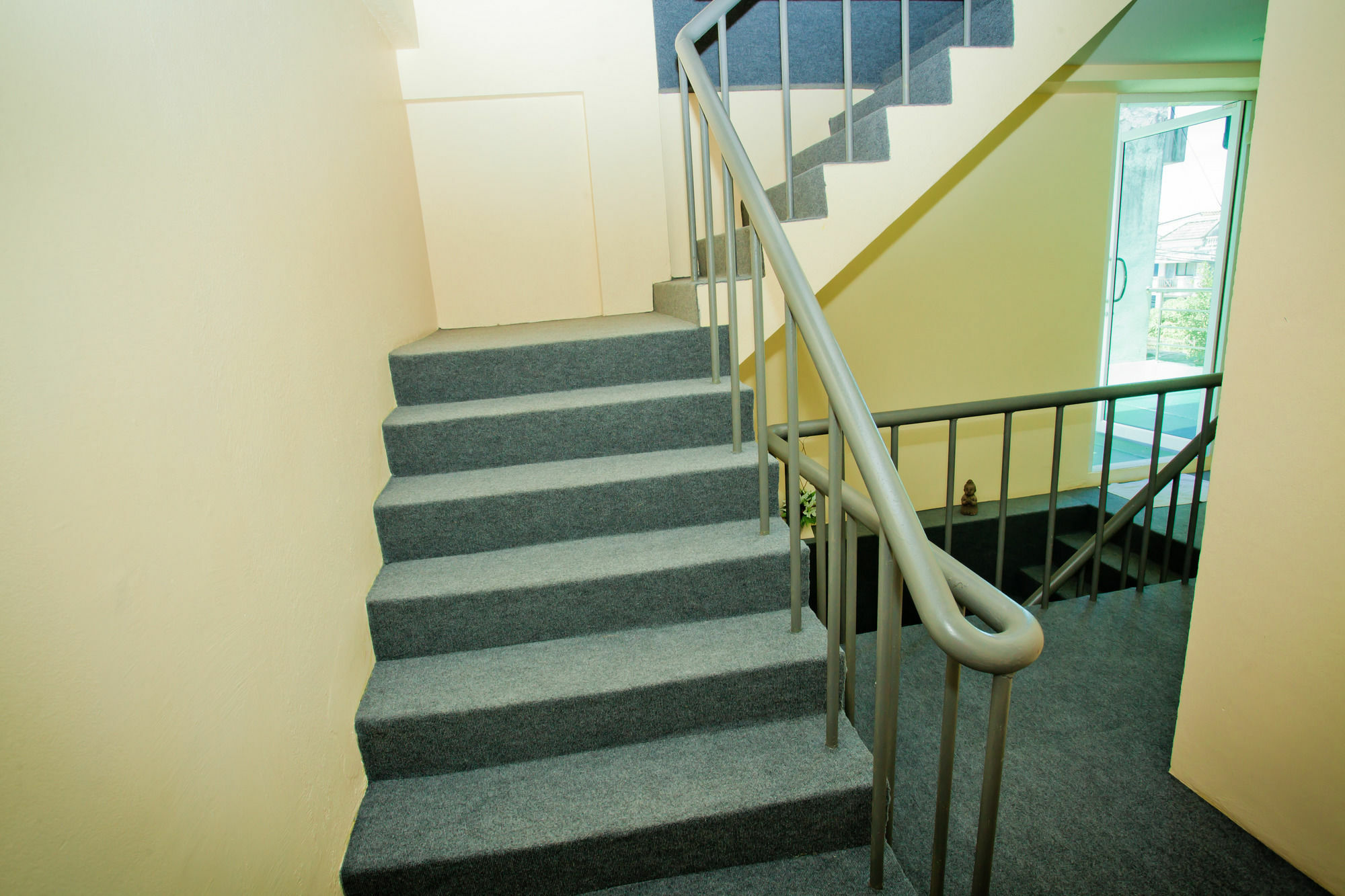 Chaphone Guesthouse Phuket Ngoại thất bức ảnh