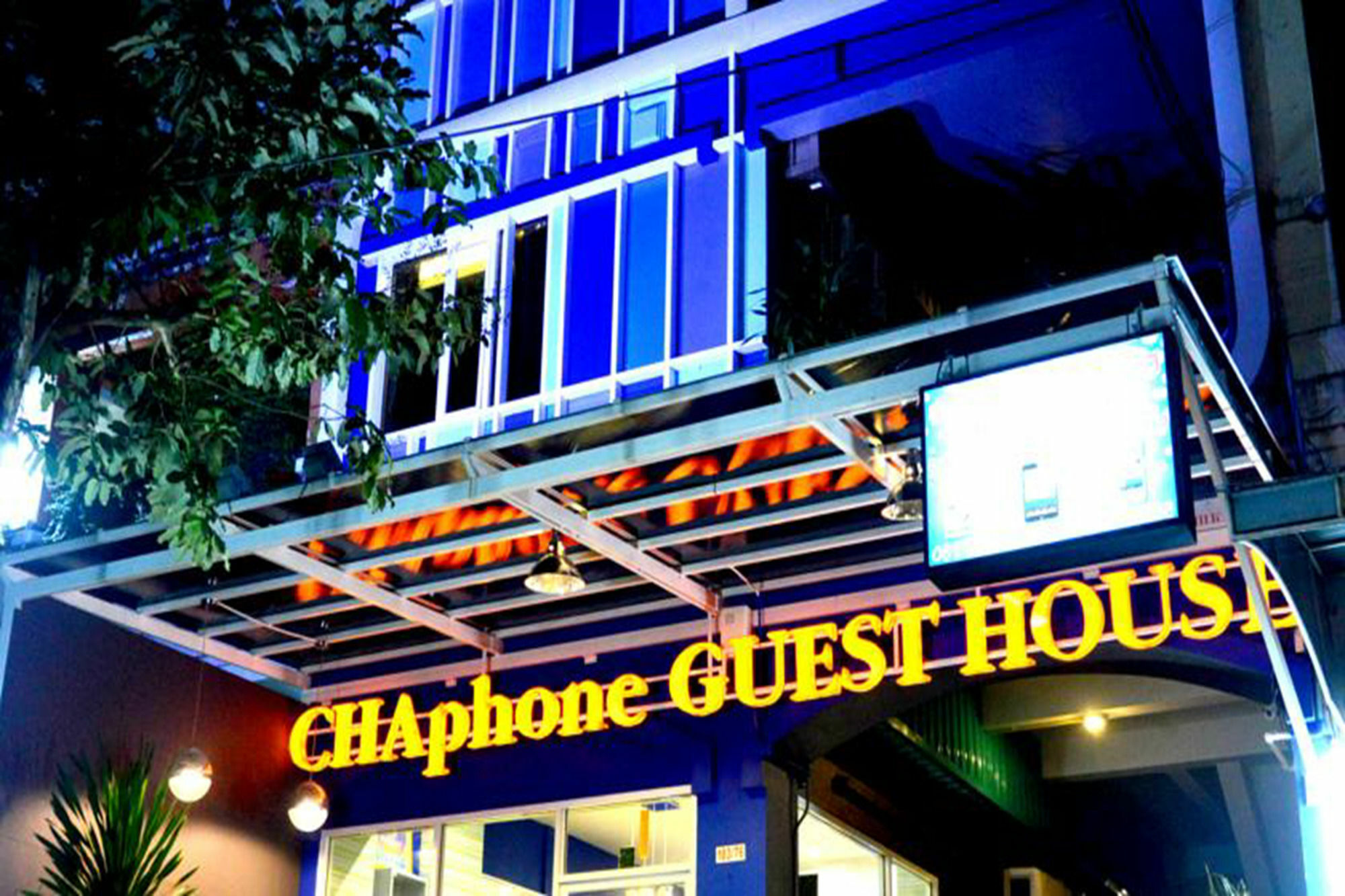 Chaphone Guesthouse Phuket Ngoại thất bức ảnh